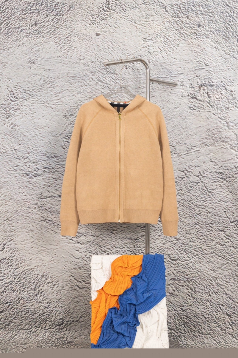 B**rry coat